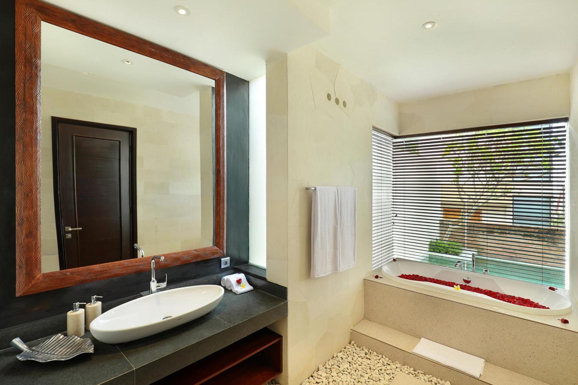 4-Br Private Pool Dharmawangsa Villa Kampial 10Min To Btdc Nusa Dua Ungasan  Luaran gambar